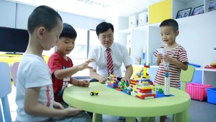 機(jī)器人教育大勢(shì)所趨——從展會(huì)洞見STEM教育在國(guó)內(nèi)的熱度與教育科技開發(fā)新趨勢(shì)